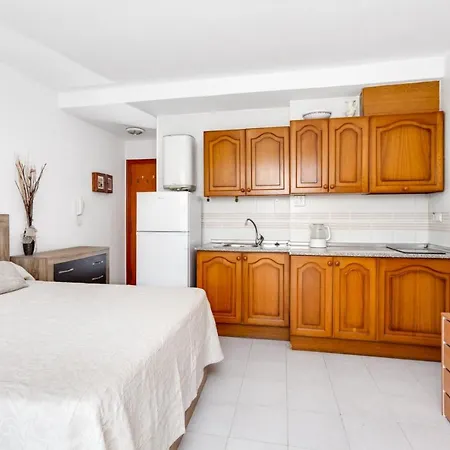 Goldfish - Eneas 1 Apartamento